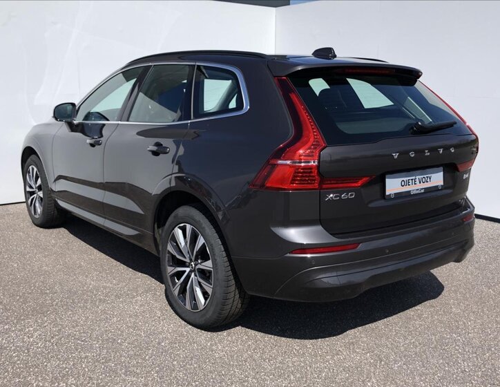 Volvo XC60 SUV / Terénní 2,0 l 145 kw