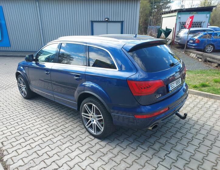 Audi Q7 3