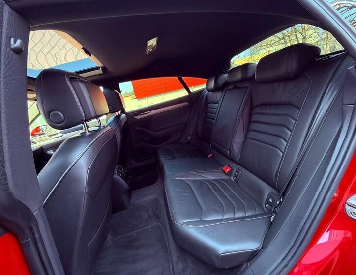 Volkswagen Arteon Liftback 2,0 l 206 kw