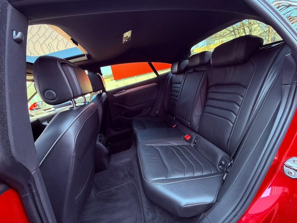 Volkswagen Arteon Liftback 2,0 l 206 kw