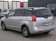 Peugeot 5008 6