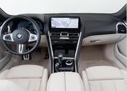 BMW Řada 8 15