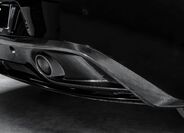 Aston Martin Vanquish 19