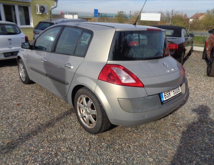 Renault Mégane Hatchback 1,4 l 72 kw