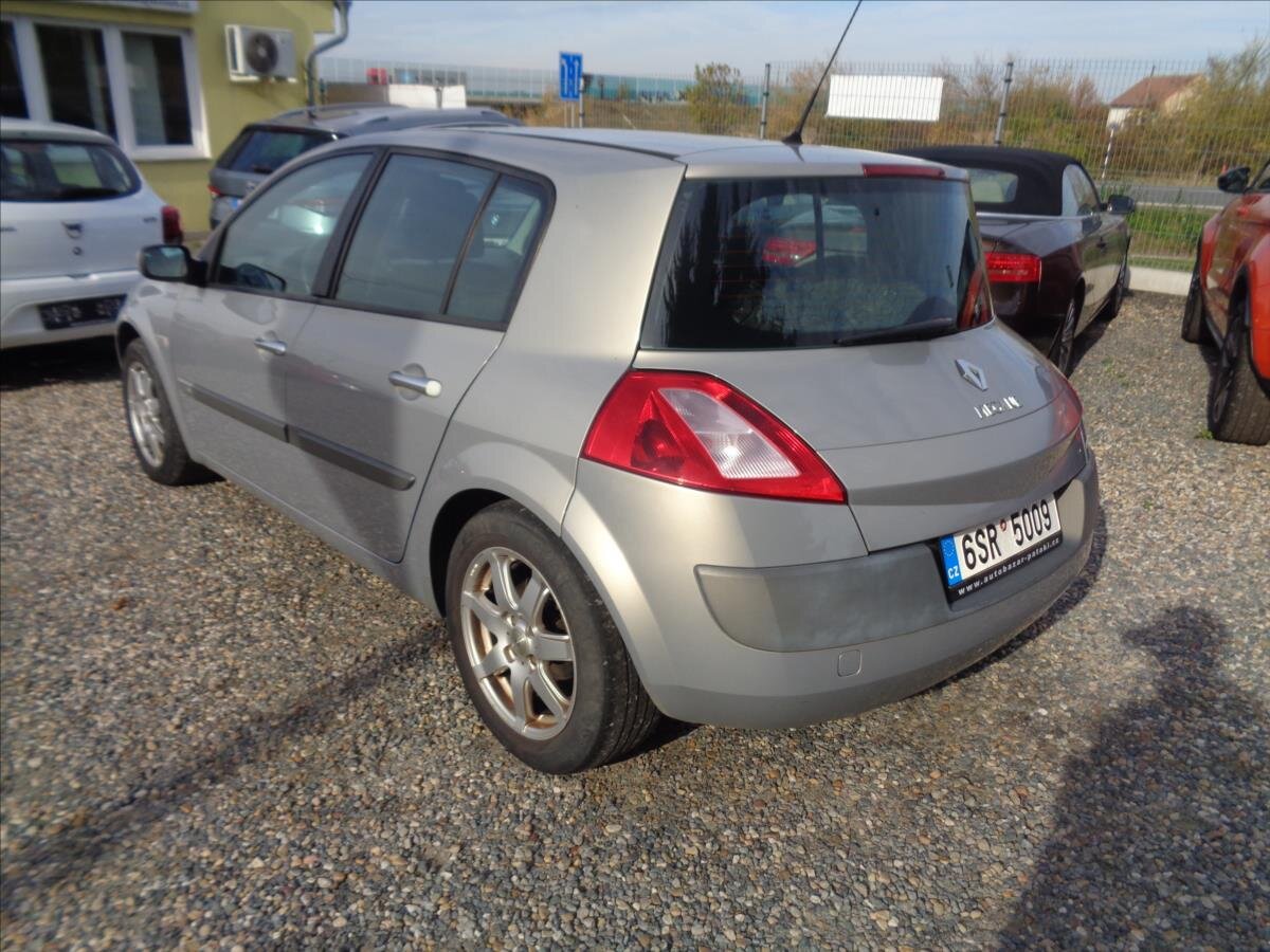Renault Mégane Hatchback 1,4 l 72 kw