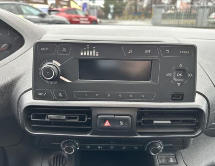 Peugeot Partner Skříň 1,5 l 75 kw