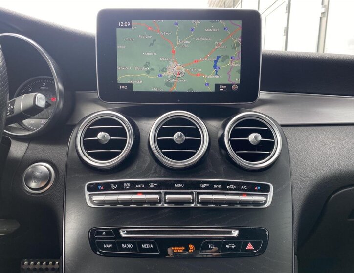 Mercedes-Benz GLC 14