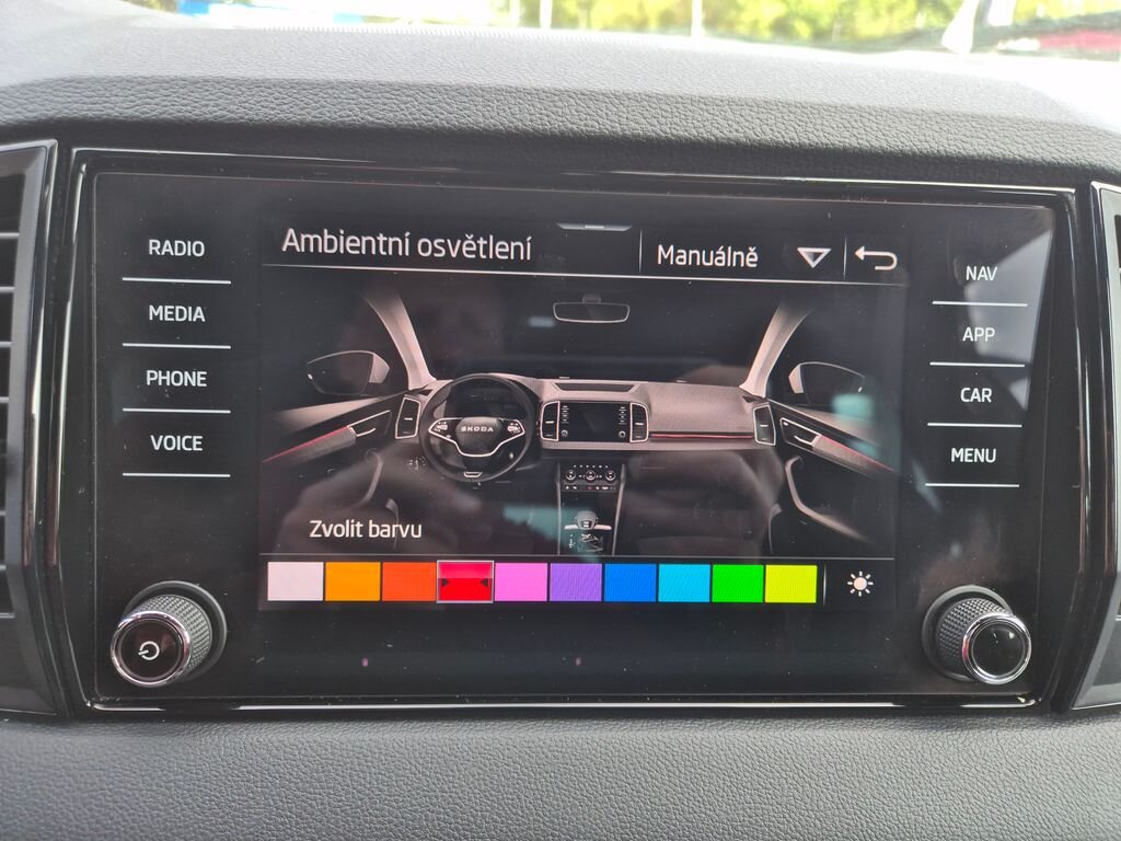 Škoda Karoq SUV / Terénní 1,5 l 110 kw