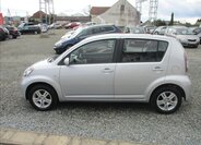 Subaru Justy Hatchback 998,0 51 kw