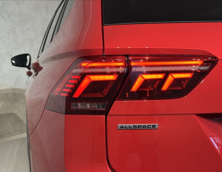 Volkswagen Tiguan Allspace 12