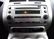 Toyota Urban Cruiser Hatchback 1,3 l 74 kw