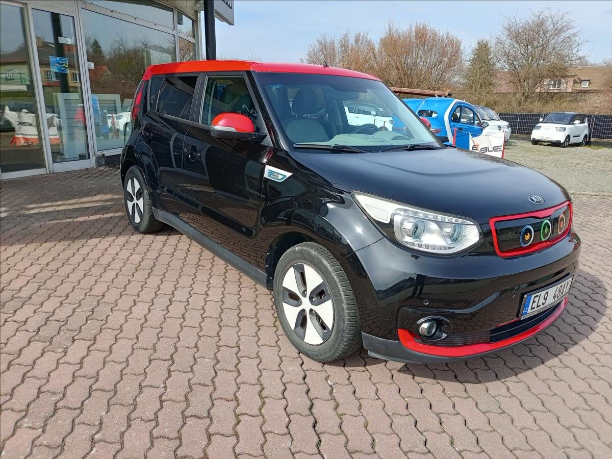 KIA Soul Hatchback 0,0 81 kw