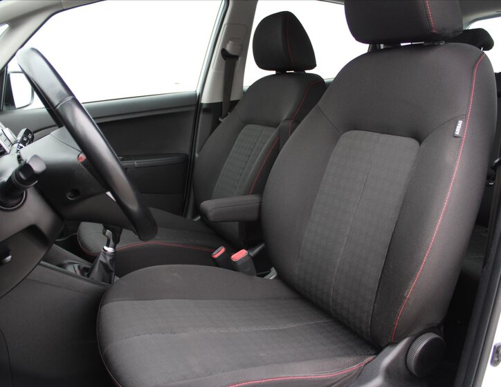 KIA Venga MPV 1,4 l 66 kw