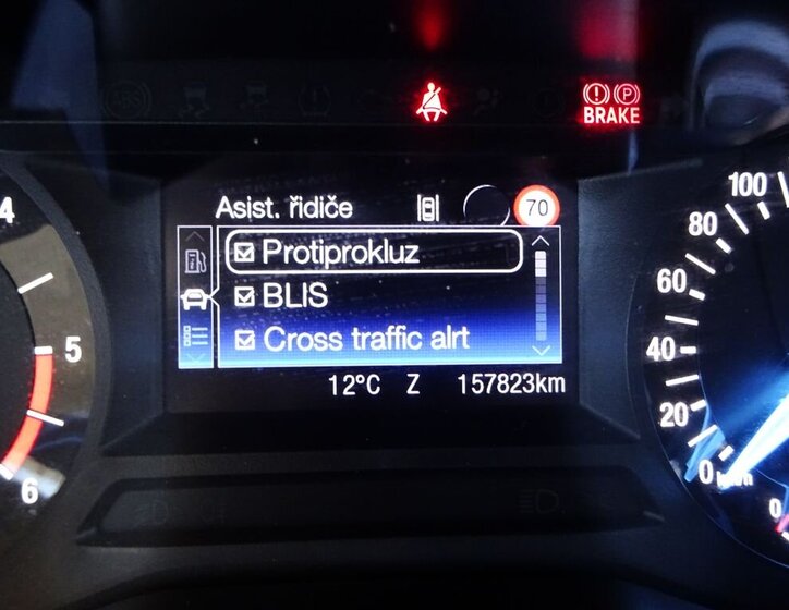 Ford S-MAX MPV 2,0 l 110 kw