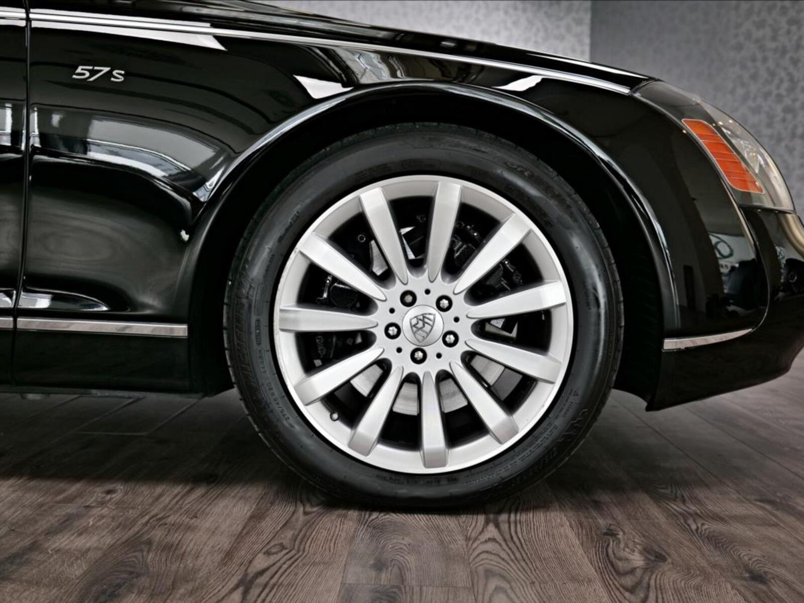 Mercedes-Benz Ostatní 4