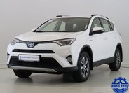 Toyota RAV4 SUV / Terénní 2,5 l 114 kw