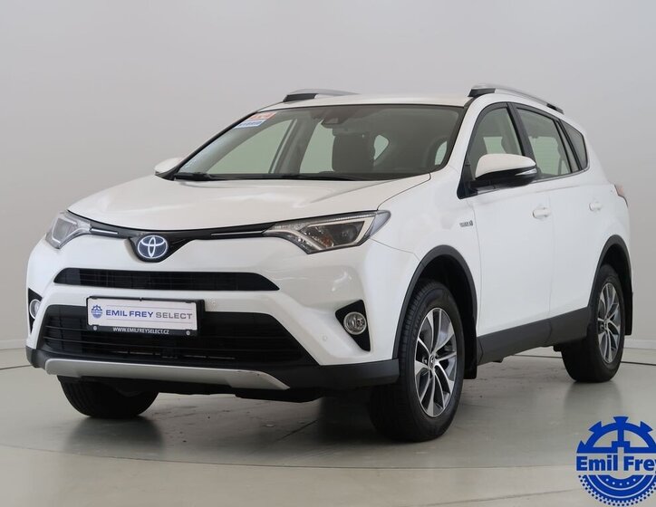 Toyota RAV4 SUV / Terénní 2,5 l 114 kw