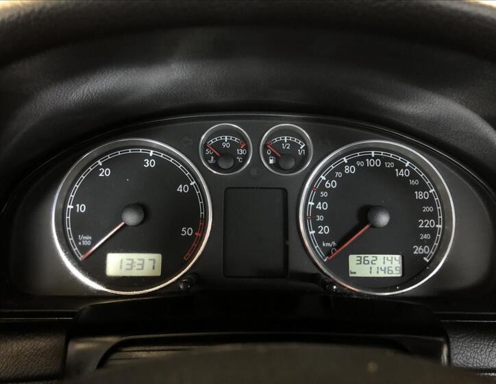 Volkswagen Passat 19