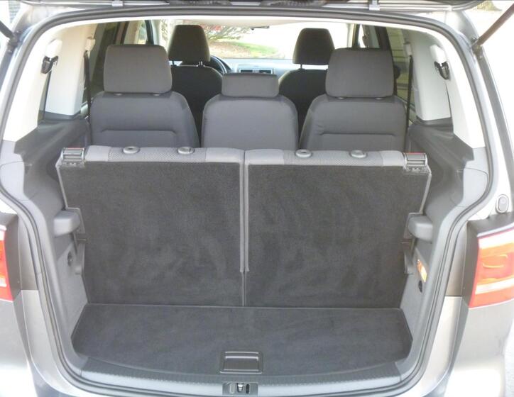 Volkswagen Touran 26