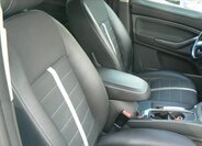 Ford Kuga SUV / Terénní 2,0 l 100 kw