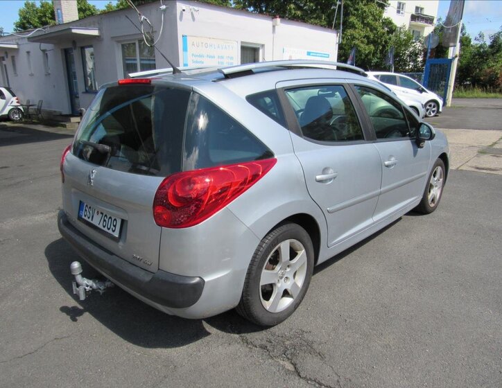 Peugeot 207 Kombi 1,6 l 88 kw