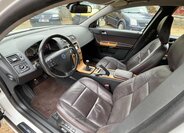 Volvo V50 13