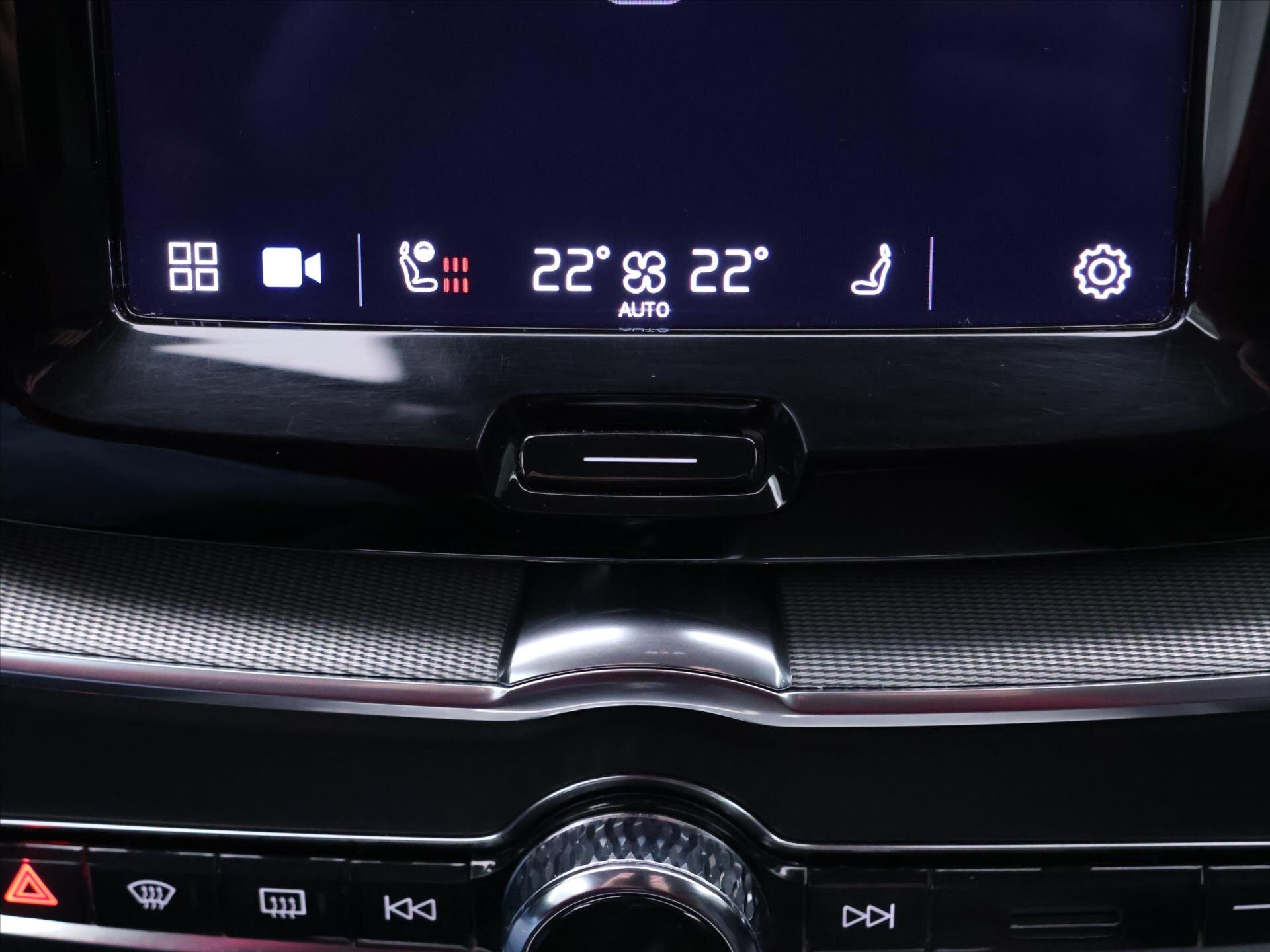 Volvo XC60 SUV / Terénní 2,0 l 173 kw