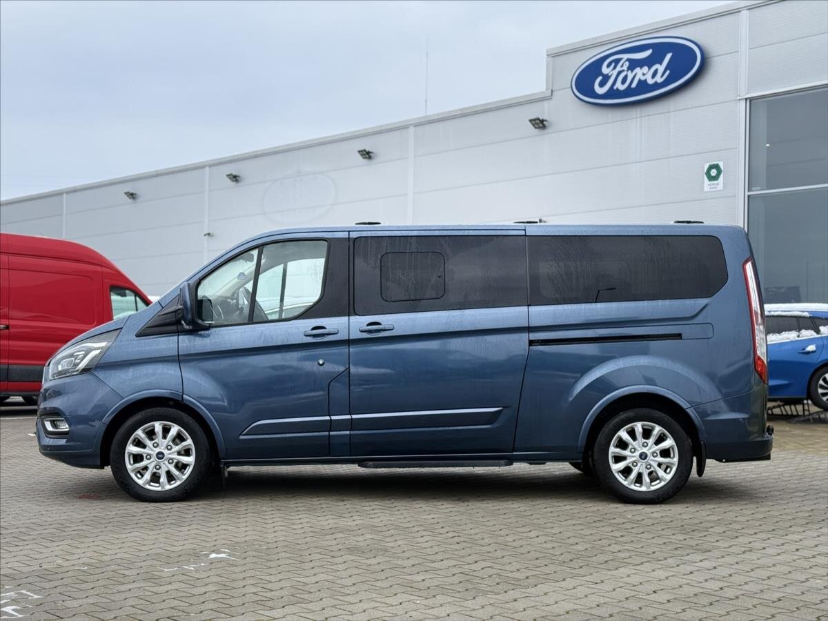 Ford Tourneo Custom