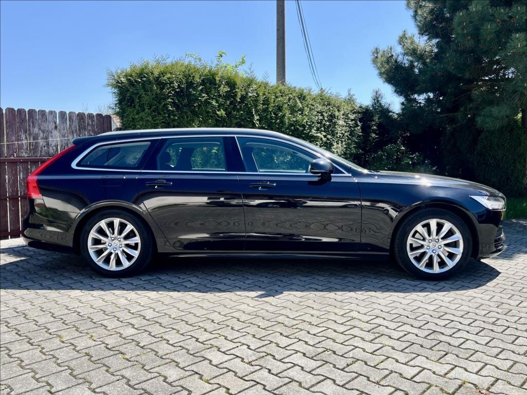 Volvo V90 Kombi 2,0 l 140 kw