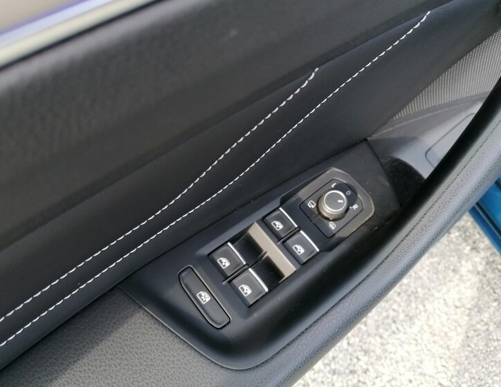 Volkswagen Passat Kombi 2,0 l 90 kw