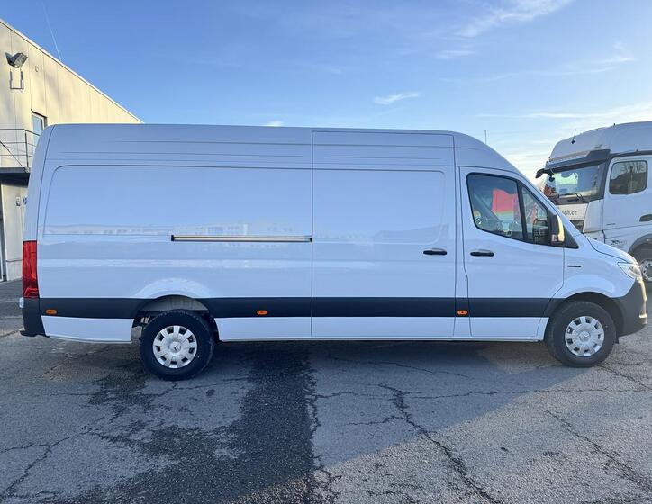 Mercedes-Benz Sprinter 6
