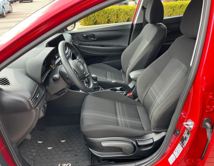 Hyundai i20 Hatchback 1,2 l 57 kw