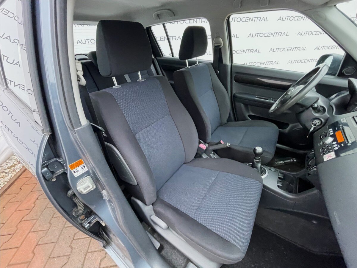 Suzuki Swift Hatchback 1,3 l 67 kw