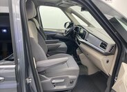 Volkswagen Multivan 17