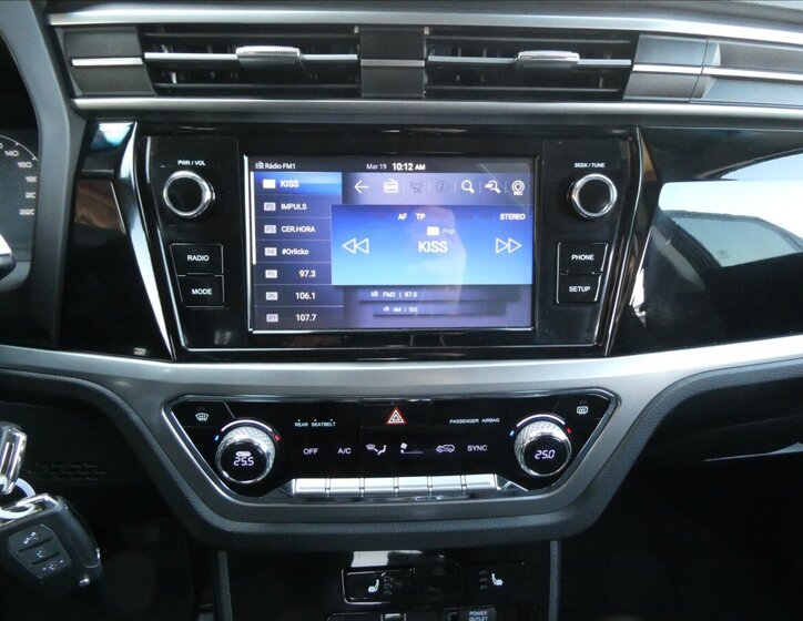 SsangYong Korando SUV / Terénní 1,5 l 120 kw