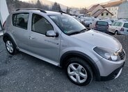 Dacia Sandero 8