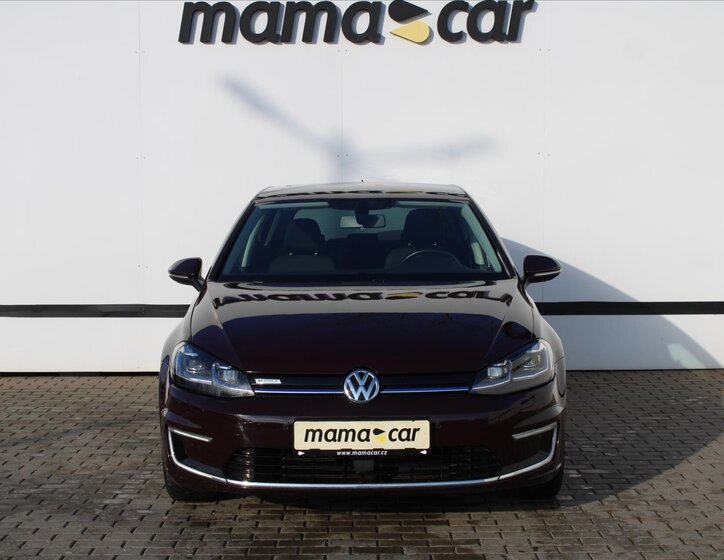 Volkswagen e-Golf 2