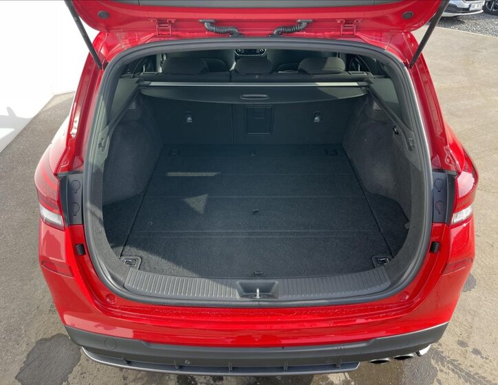 Hyundai i30 Kombi 1,6 l 100 kw