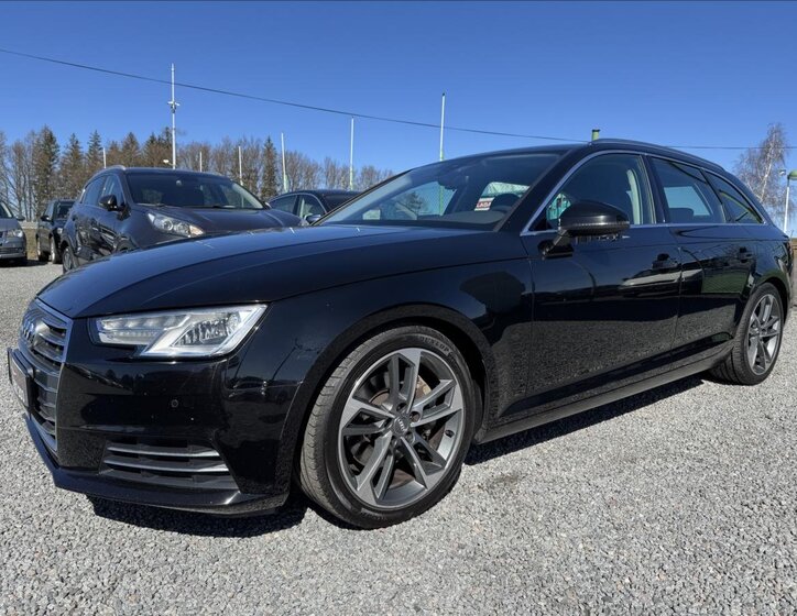 Audi A4 Kombi 2,0 l 140 kw
