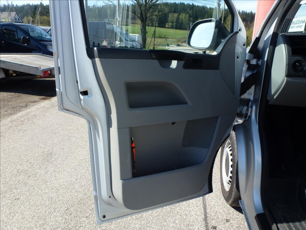 Volkswagen Transporter Ostatní 2,0 l 103 kw