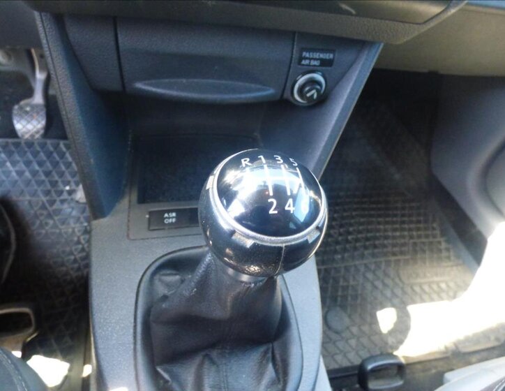 Volkswagen Caddy Kombi 2,0 l 103 kw