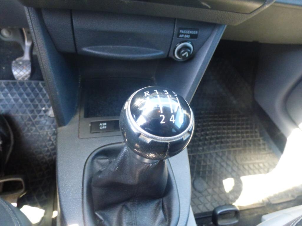 Volkswagen Caddy Kombi 2,0 l 103 kw