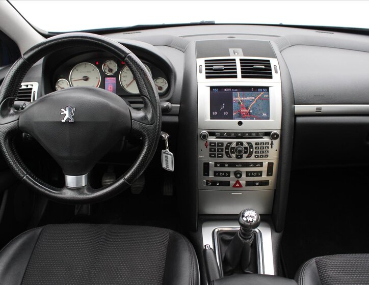 Peugeot 407 14
