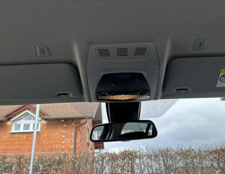 BMW X3 SUV / Terénní 2,0 l 180 kw