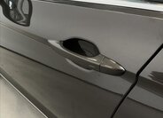 Volkswagen Passat 40