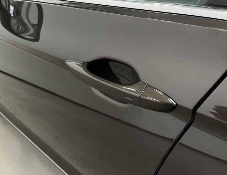 Volkswagen Passat 40