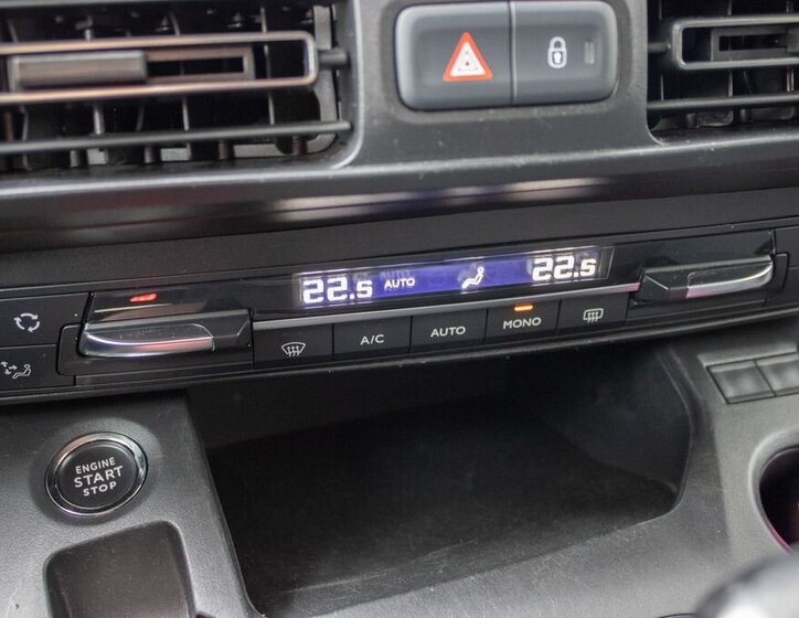 Peugeot Rifter VAN-Minibus 1,5 l 96 kw