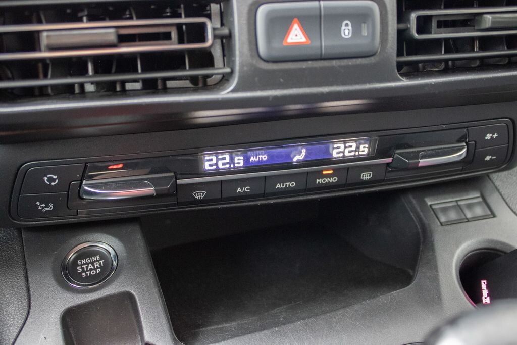 Peugeot Rifter VAN-Minibus 1,5 l 96 kw