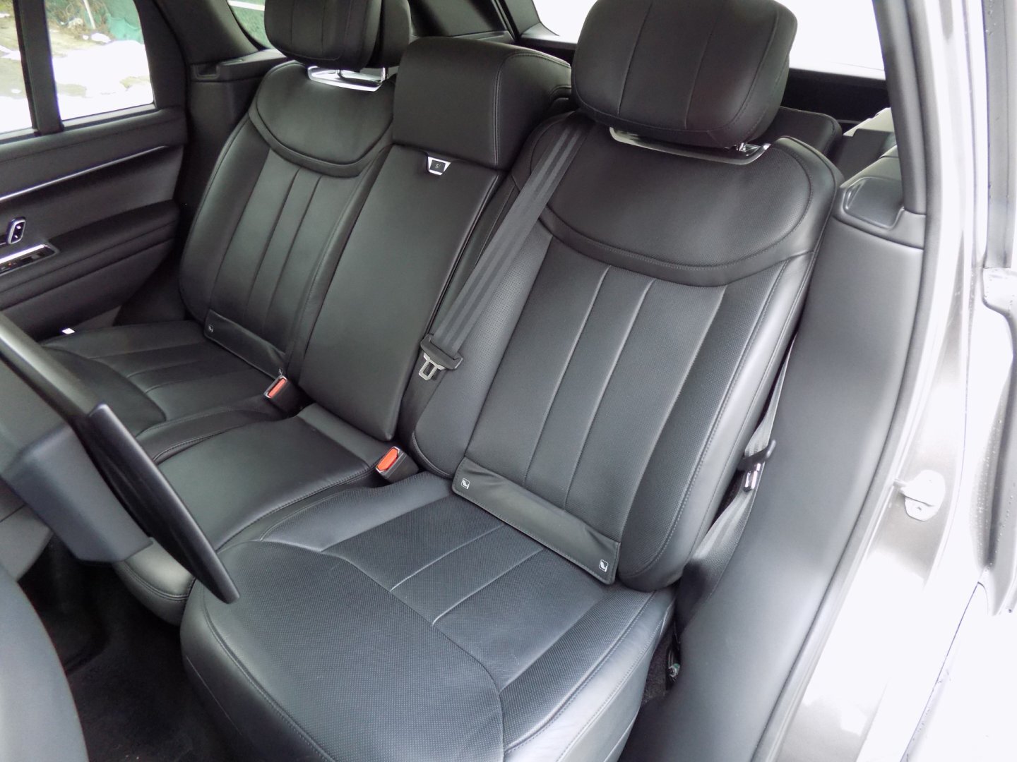 Land Rover Range Rover SUV 4,4 l 390 kw