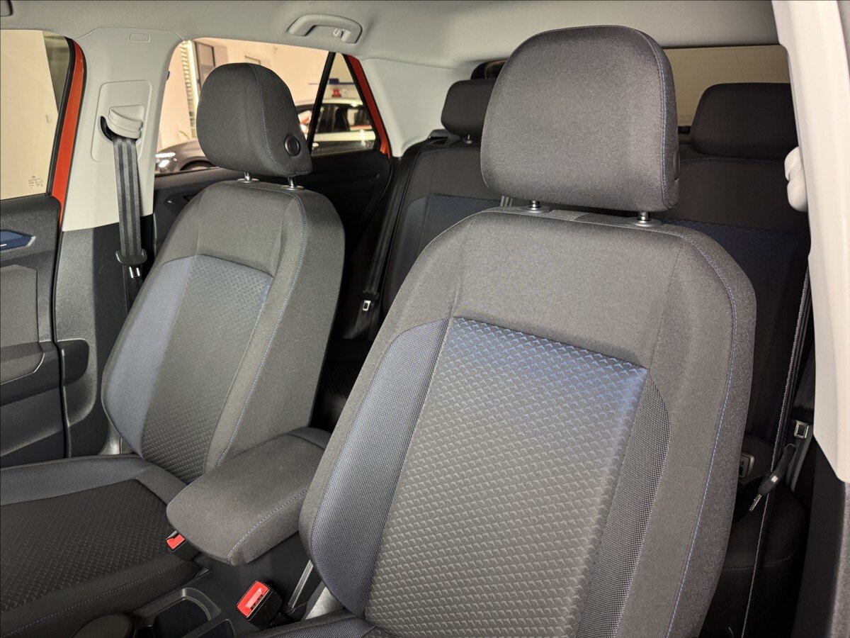 Volkswagen T-Roc SUV 1,5 l 110 kw